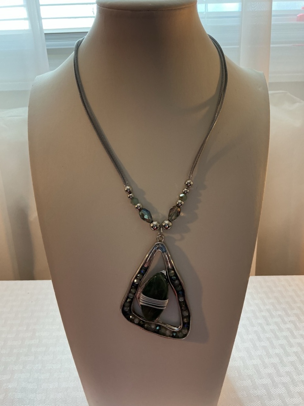 Green Chalcedony Glass Silver Tone Pendant Necklace
